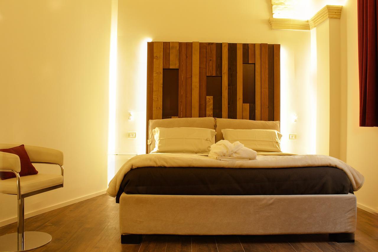 Signuria Dimora Esclusiva Bed & Breakfast Lecce Exterior photo